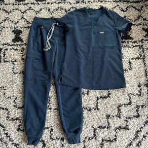 Figs Dark Harbor Scrubs